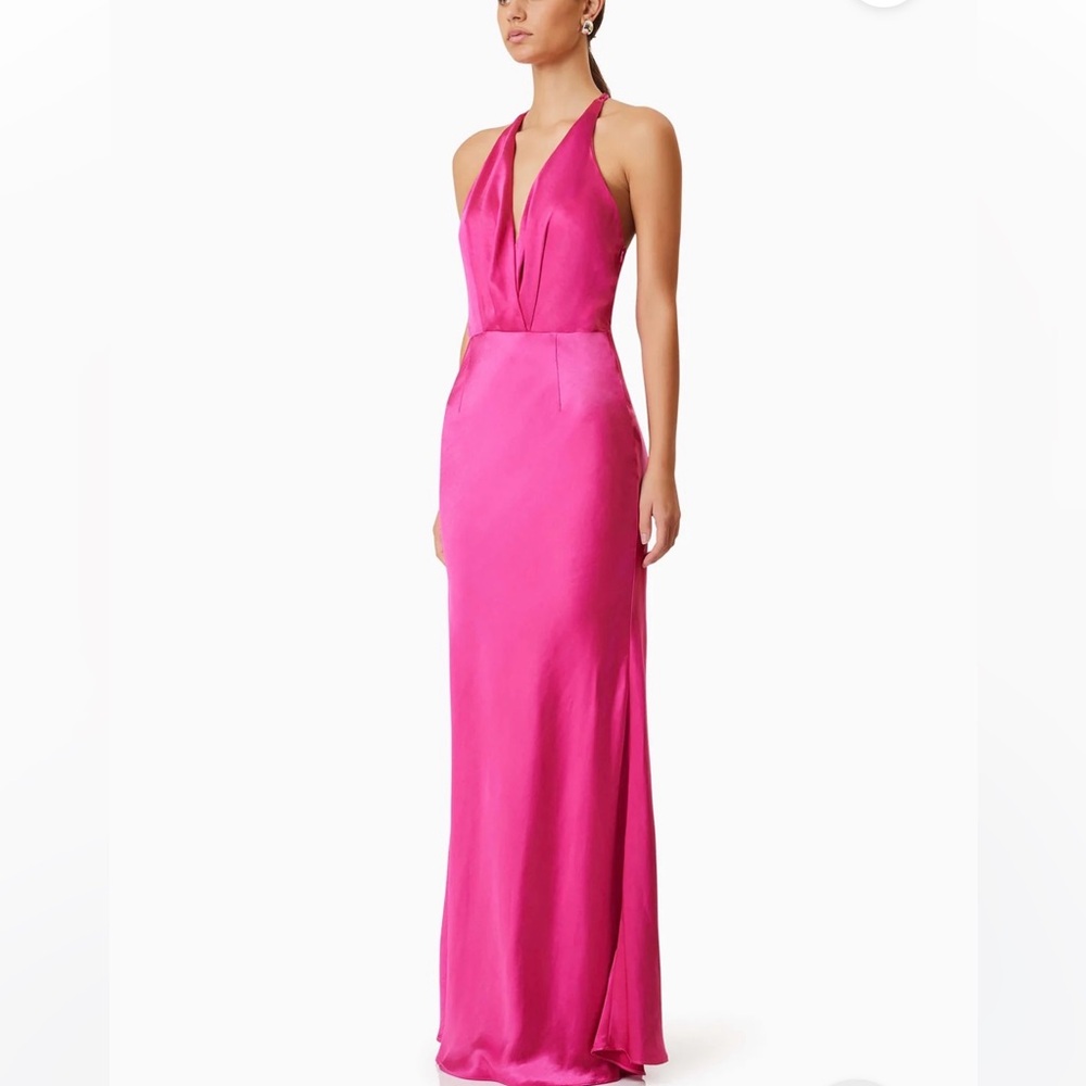 Elliatt Fuchsia Backless Maxi Dress